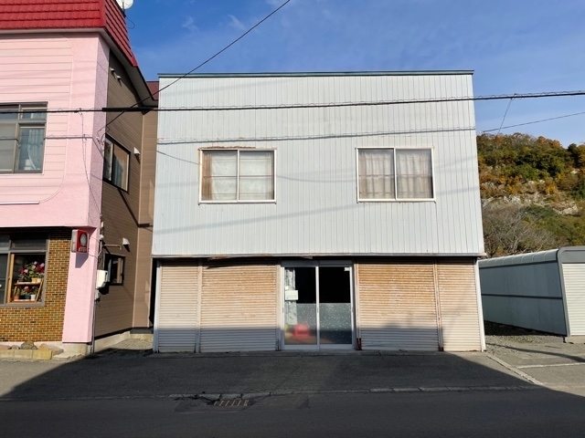 通り沿いの店舗物件