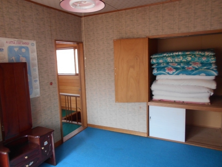 収納たっぷりの和室