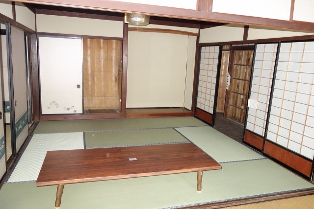 detached 清内路上清内路
