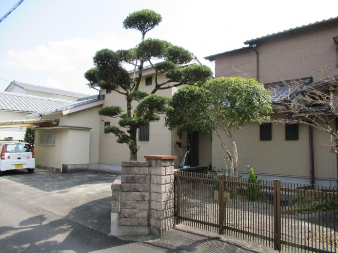 detached 亀川中央町