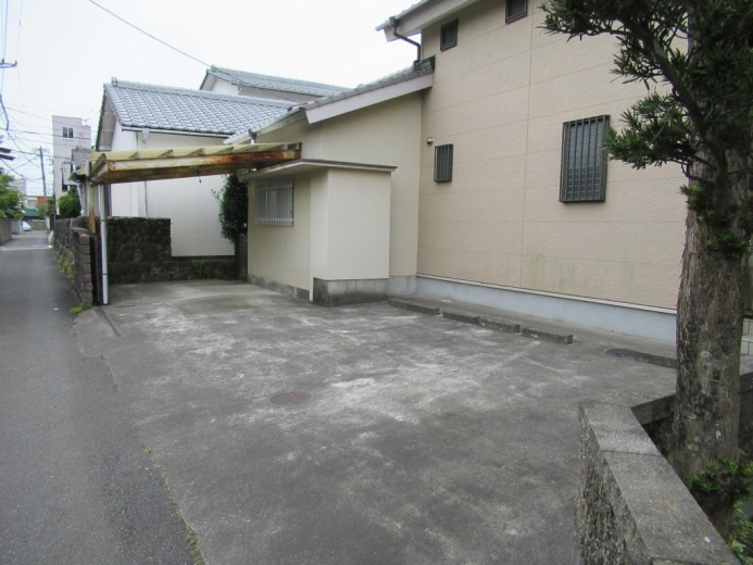 detached 亀川中央町