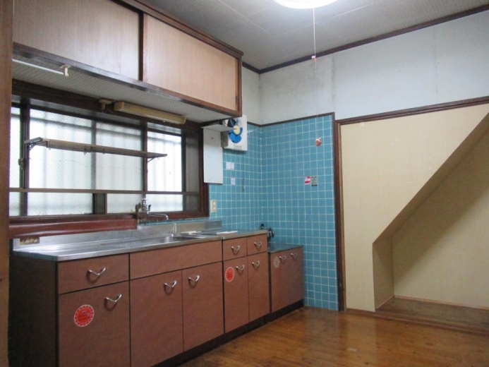 detached 亀川中央町