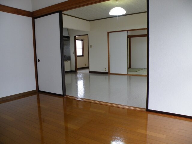 detached 飯坂町平野字屋敷内3-1