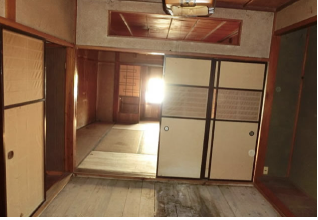 townhouse 両津湊