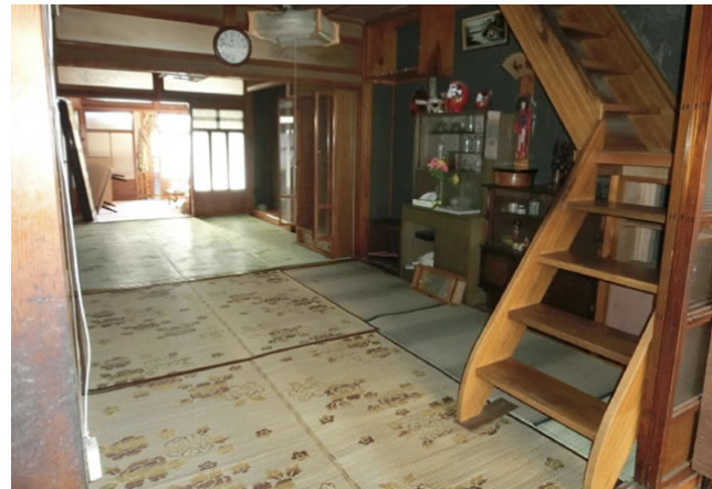 townhouse 両津湊