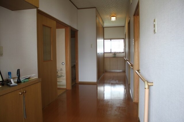 開放的な玄関ホール