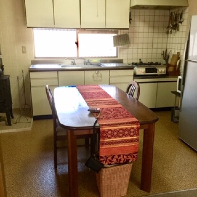 シンプルなキッチン空間