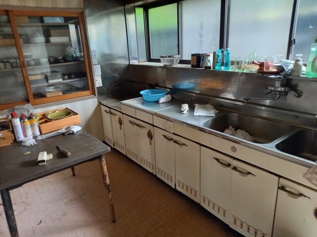 昭和レトロなキッチン、趣を感じる空間