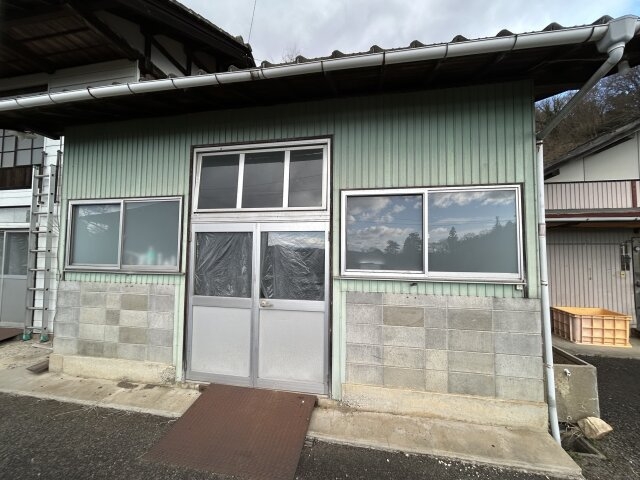 必要なものをしっかり収納できるコンパクトな倉庫