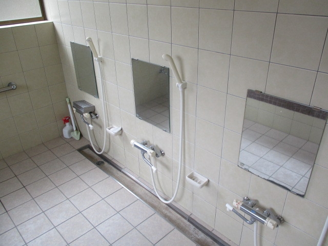 commercial 日高町名色字中筋