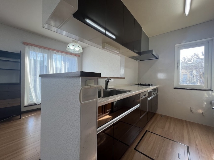 detached 大曲緑ヶ丘4丁目