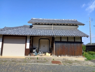 小学校近！山川海が近くにある、広々としたこだわりの一軒家+別棟。倉庫、農地付。_3